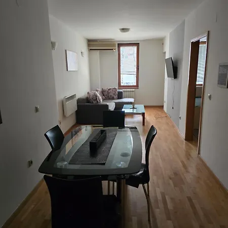 Centar Dm Apartment *